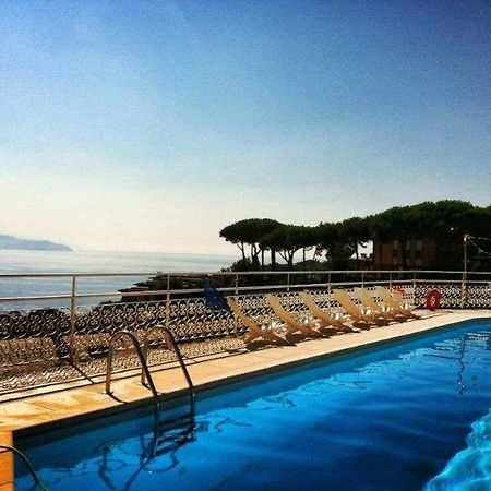 Residence Portofino Est Рапалло Екстер'єр фото